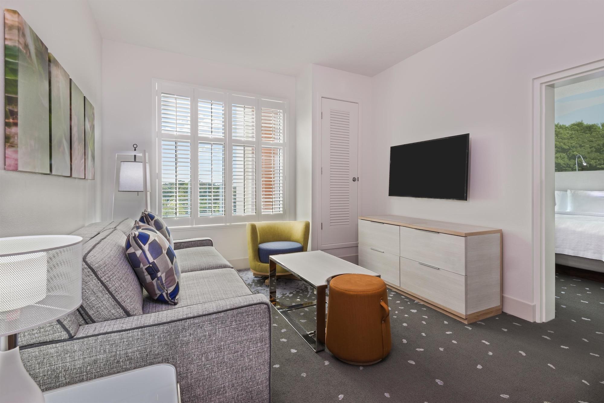 Homewood Suites By Hilton Sarasota-Lakewood Ranch The Meadows Exterior photo